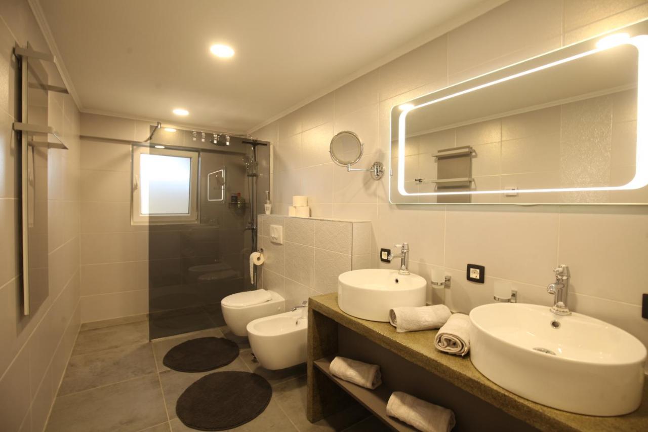 Luxurious Seaview Apartment 希贝尼克 外观 照片